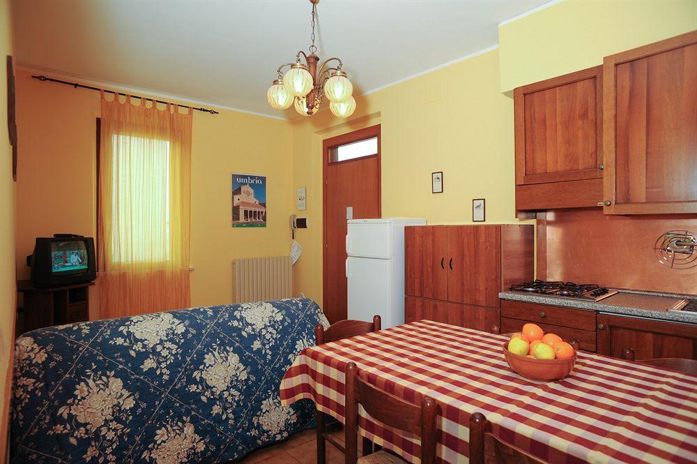 Agriturismo La Mora Assisi Eksteriør bilde