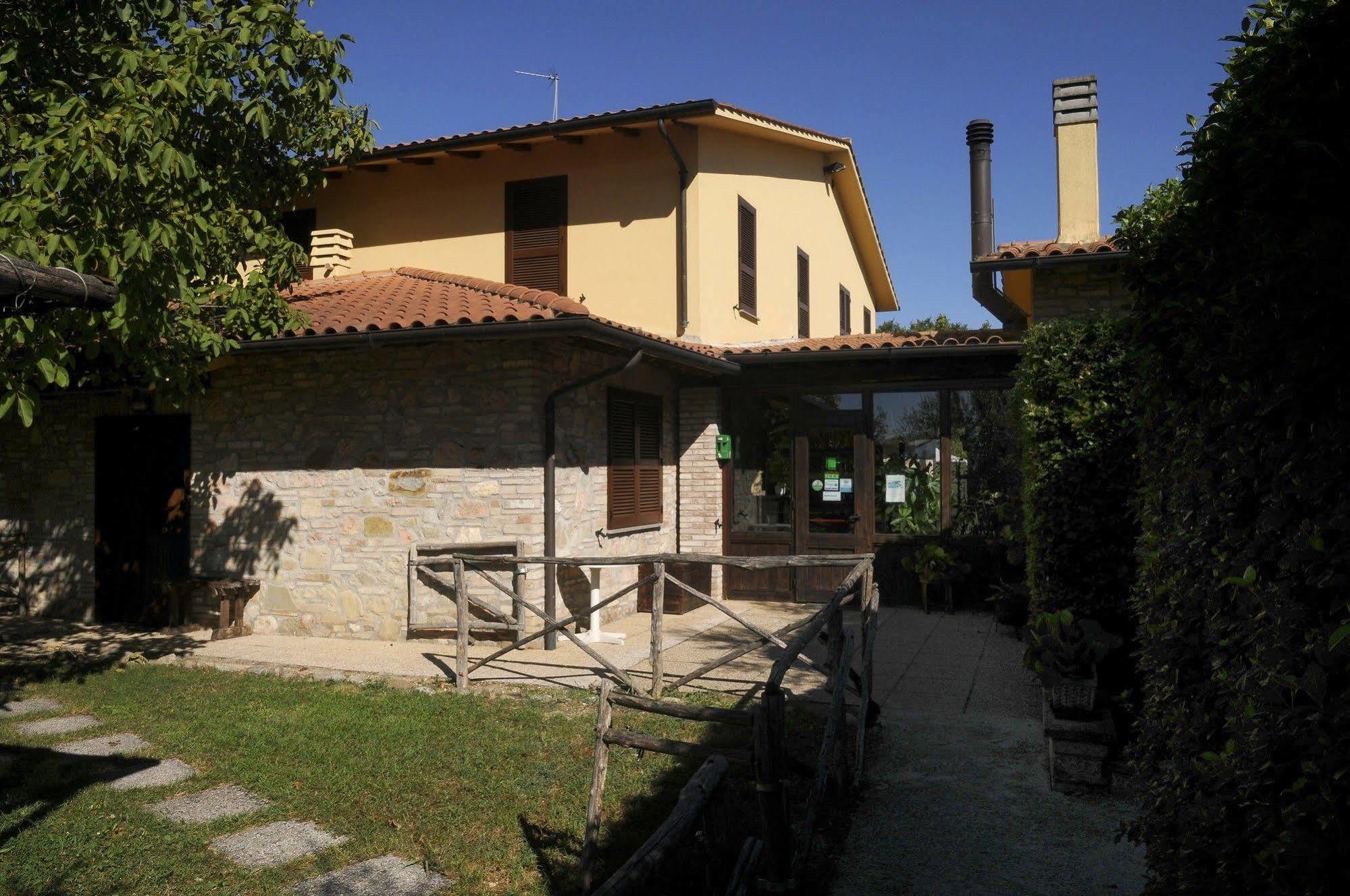 Agriturismo La Mora Assisi Eksteriør bilde