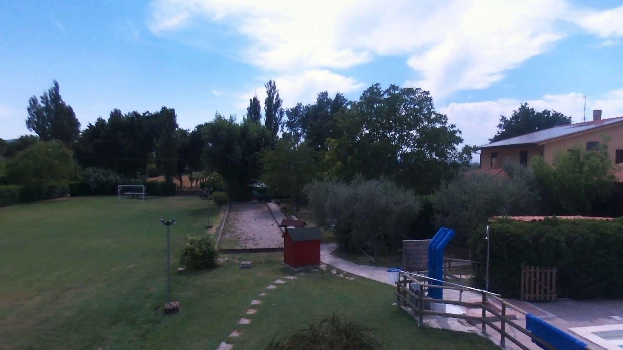Agriturismo La Mora Assisi Eksteriør bilde