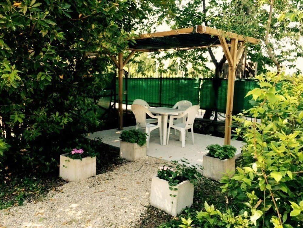 Agriturismo La Mora Assisi Eksteriør bilde